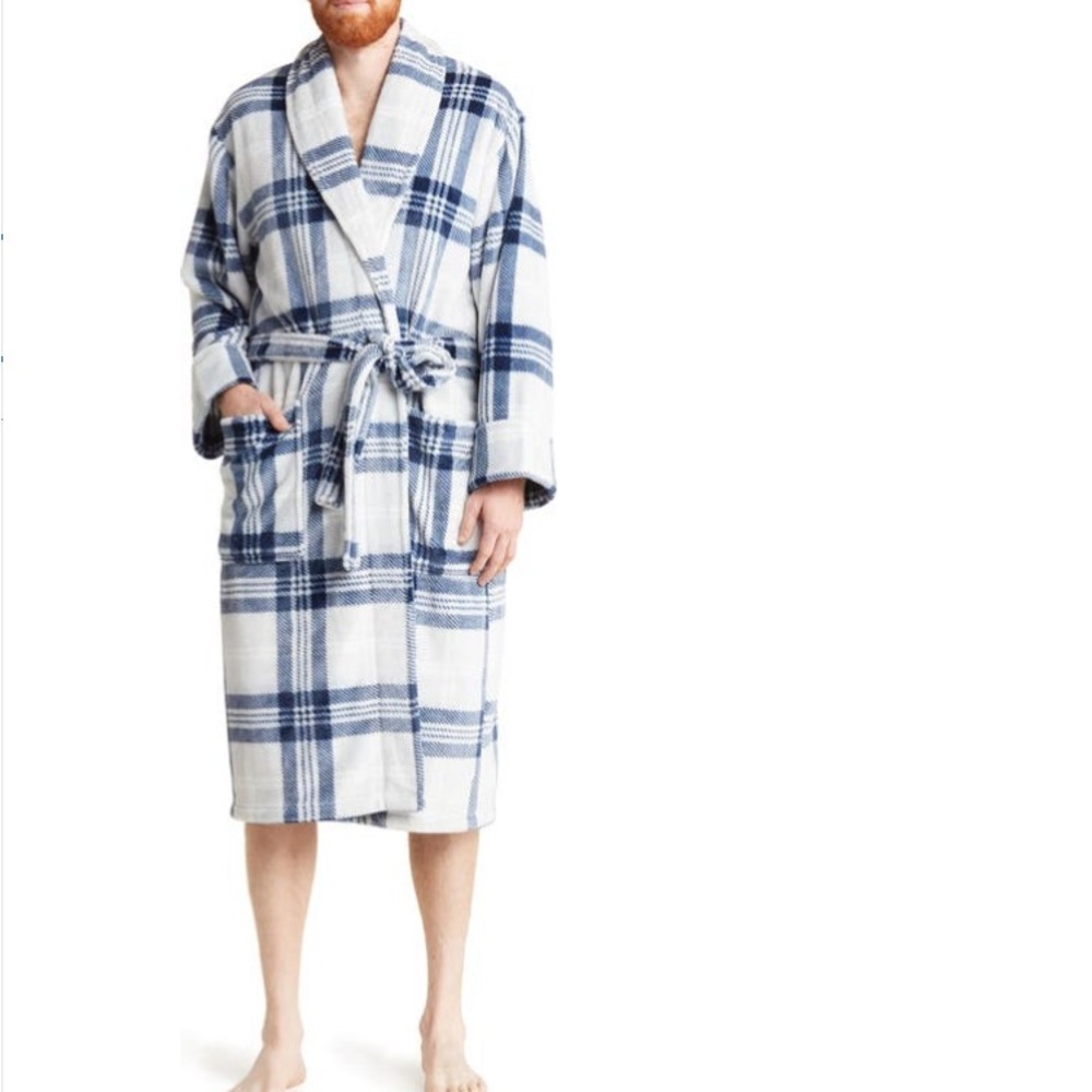 Daniel Buchler robe